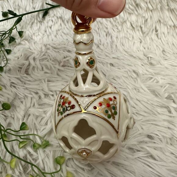 Lenox Hanging Ornament ~ Inner Glow CHINA JEWELED SPHERE - Picture 5 of 7